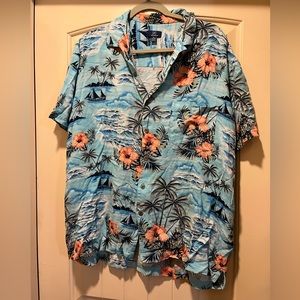Men’s Collared Hawaiian Button Down Shirt